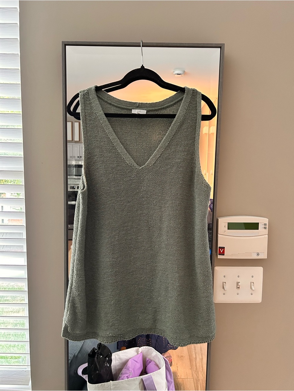 J. Jill Olive Green V-Neck Knit Tank